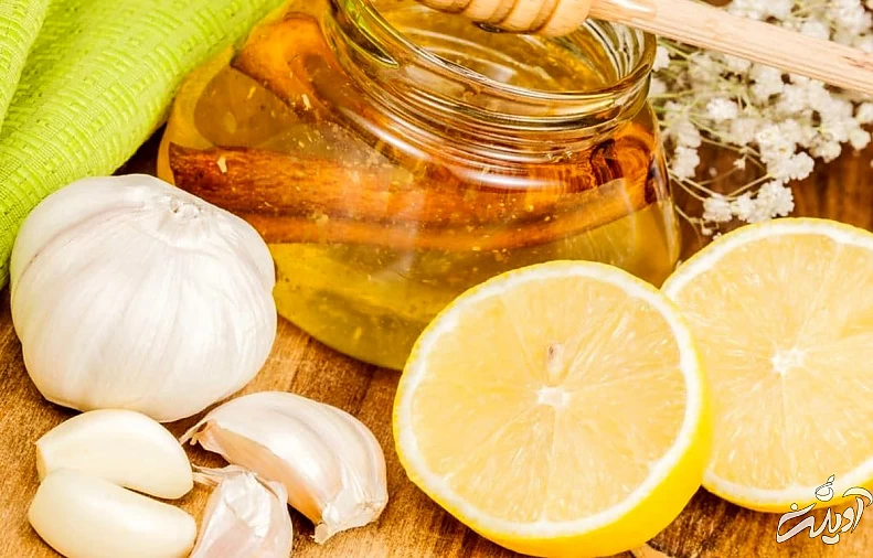 طرز تهیه معجون درمانی سیر، زنجبیل، عسل و لیمو ترش